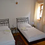 V Hotel Spisska Bela