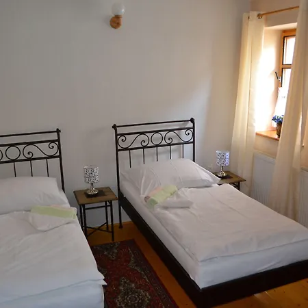 V Hotel Spisska Bela